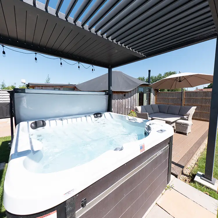 Glamping With Hot Tub Norfolk